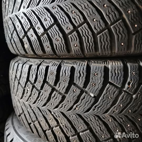 Michelin X-Ice North 4 205/55 R16 94T