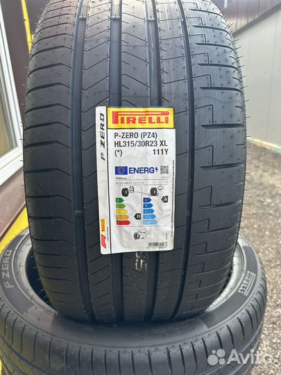 Pirelli P Zero PZ4 315/30 R23 и 275/35 R23 111Y