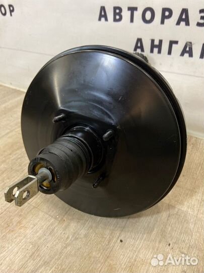 Главный тормозной цилиндр Nissan Note E11 (1.4)