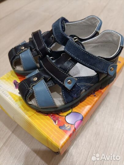 Сандалии детские