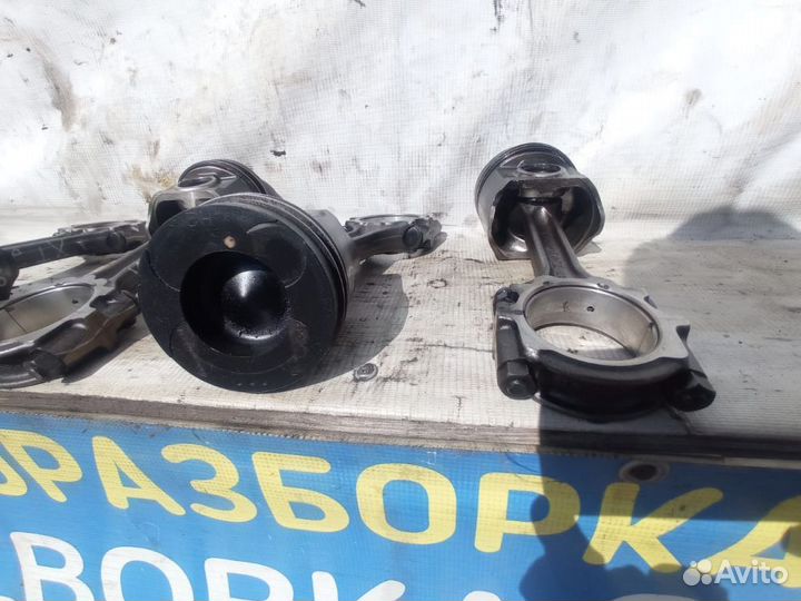 Поршень+шатун YD22 X-Trail 1 T30 2.2D цена1шт