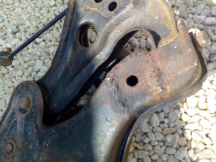 Передний подрамник Chevrolet Aveo T 250