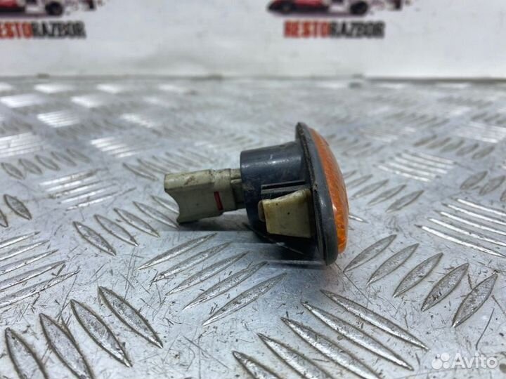 Повторитель поворота Kia Spectra седан S6D 2008