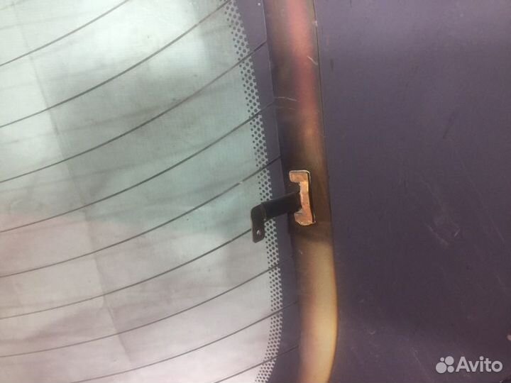 Стекло двери багажника Renault Megane 3