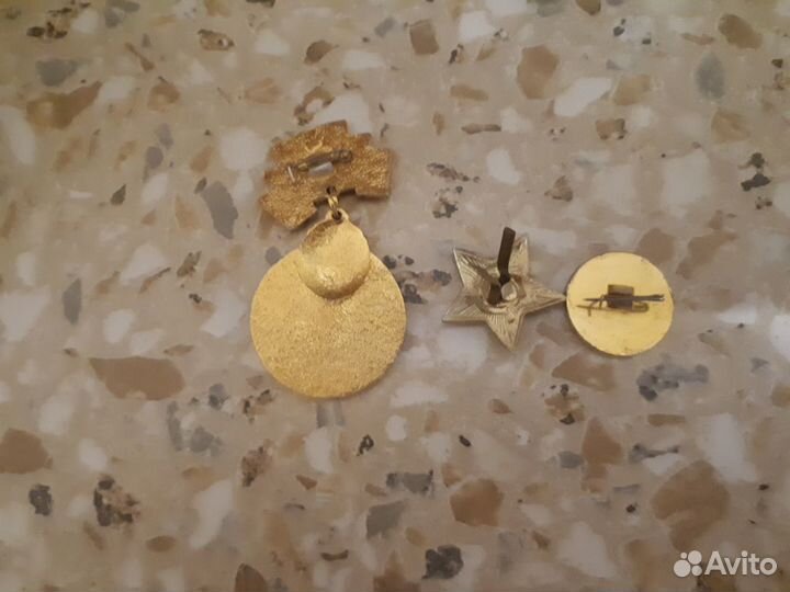 Значки СССР