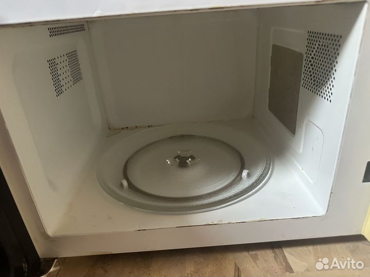 Микроволновая печь Elenberg