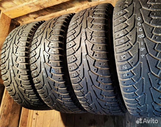 Nokian Tyres Hakkapeliitta 5 SUV 225/60 R17