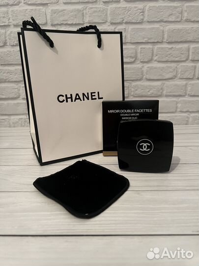Зеркало chanel черное