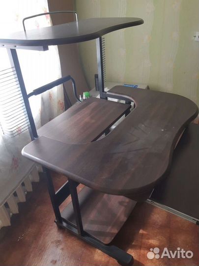 Компьютерный стол - парта