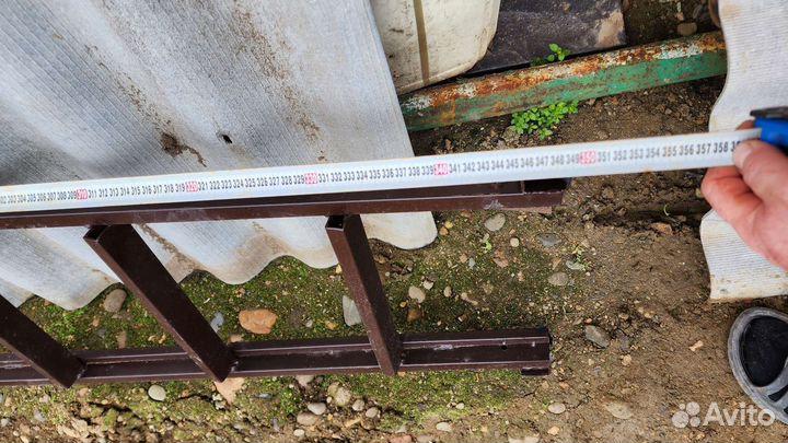 Металлическая лестница