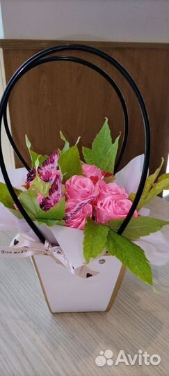 Букет из атласных лент