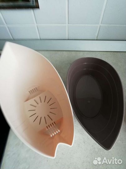 Цветочный горшок пластик