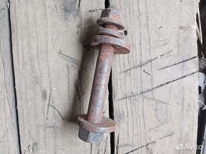 Болт развальный Kia Ceed 2 JD