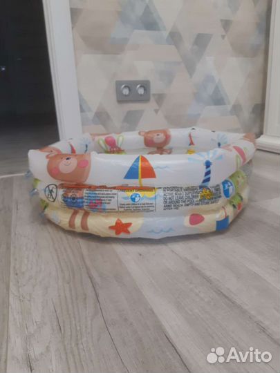 Детский надувной бассейн intex