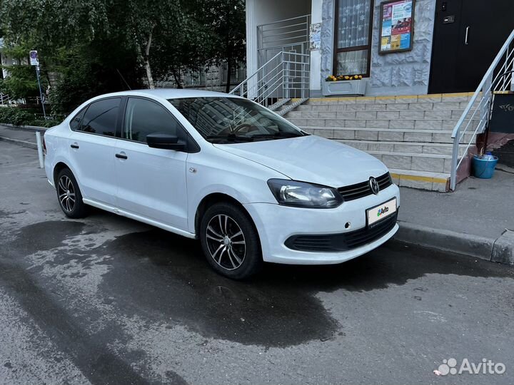 Volkswagen Polo 1.6 МТ, 2011, 200 000 км