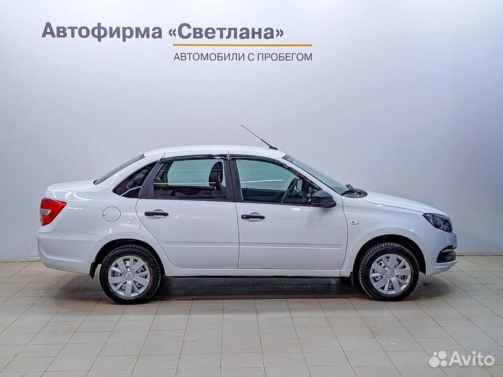 LADA Granta 1.6 МТ, 2021, 12 012 км