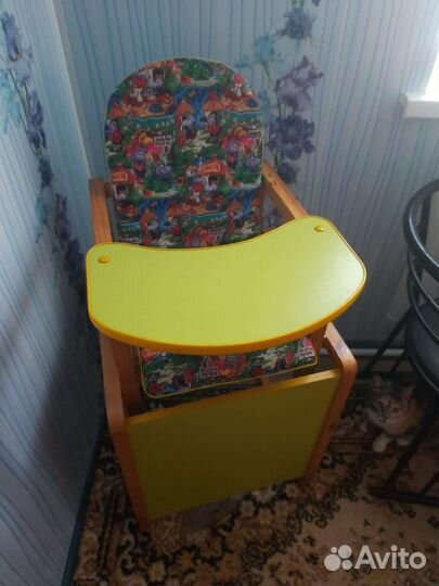 Детский стол и стул