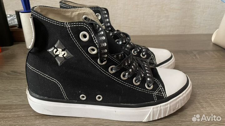 Роликовые кеды Heelys