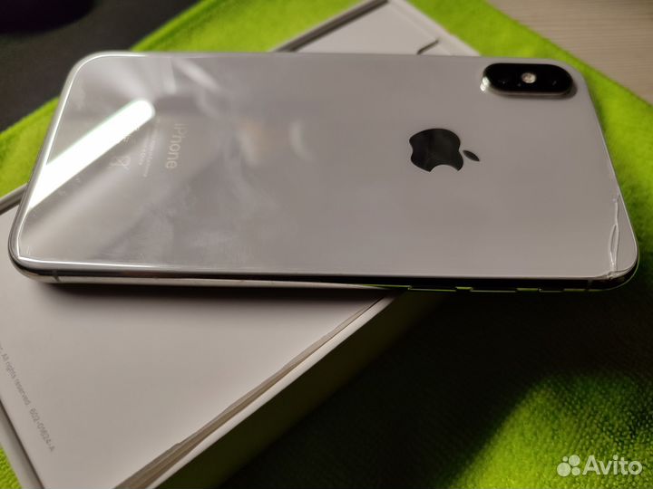 iPhone X, 64 ГБ