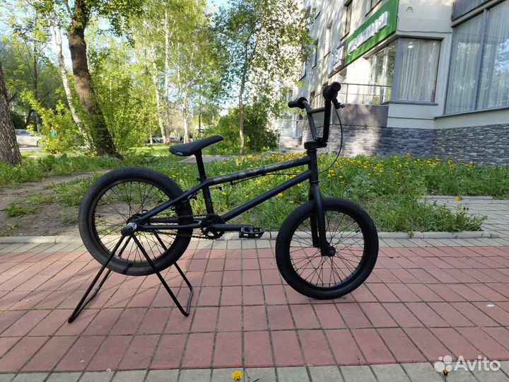 BMX велосипед на 18