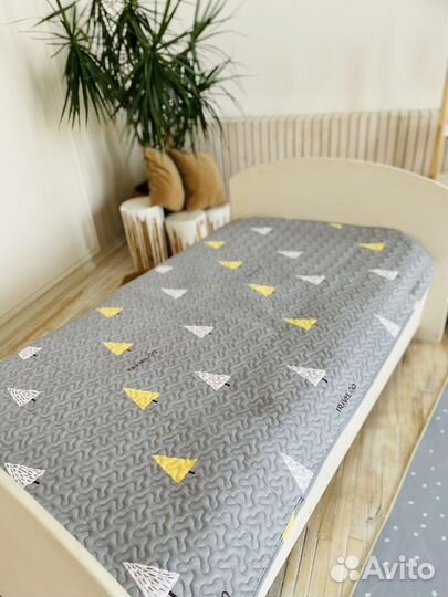 Плед на детскую кроватку