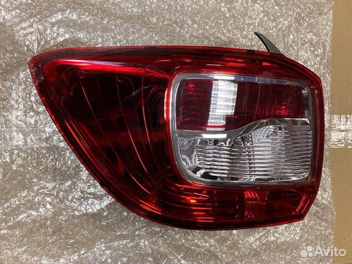 Фонарь задний левый Renault Logan 2
