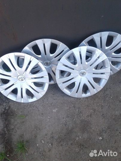 Колпаки toyota corolla r16