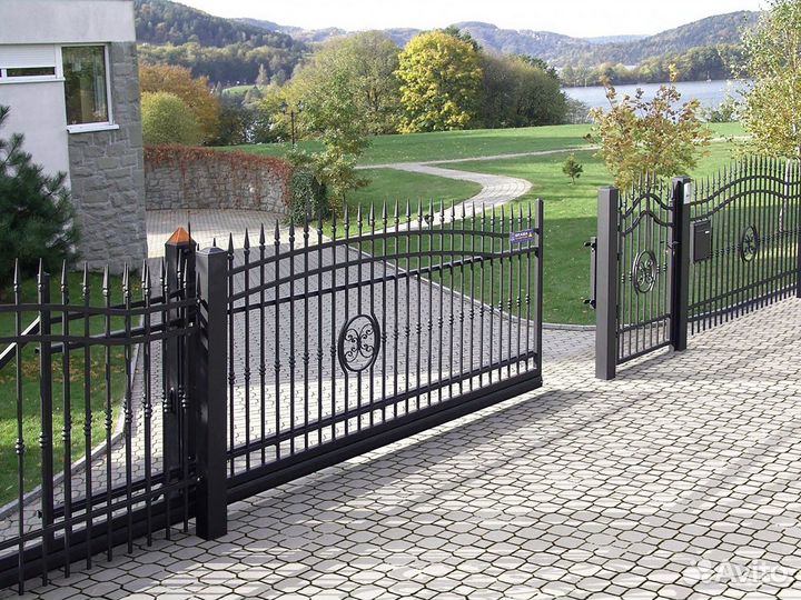 Заборы на дачу с ковкой на заказ 3м