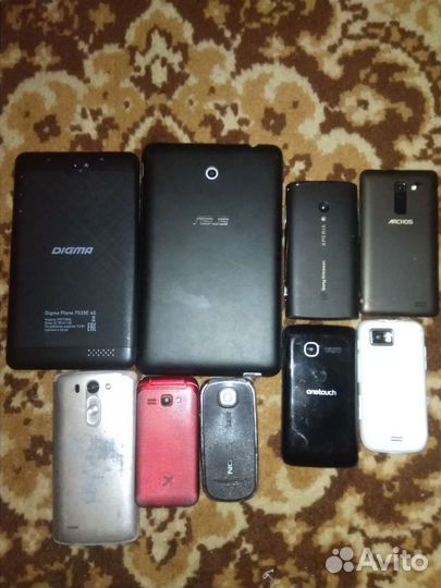 Телефоны и планшеты на запчасти