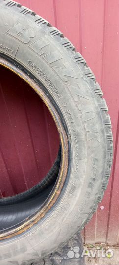 Bridgestone Blizzak Spike-01 185/60 R15