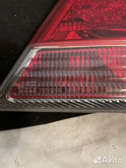 Фонарь задний правый Toyota Camry XV30