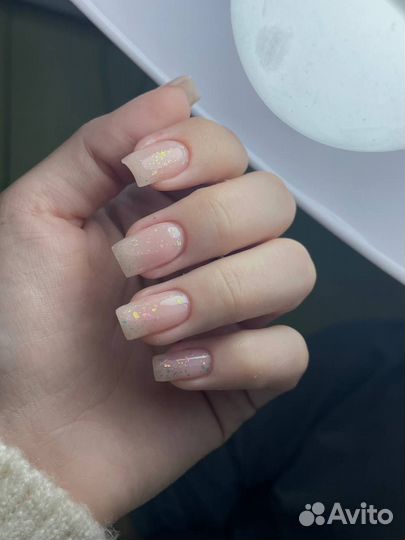 Маникюр и педикюр