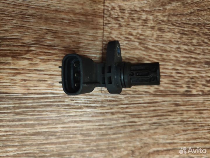 Датчик положения коленвала Suzuki Liana