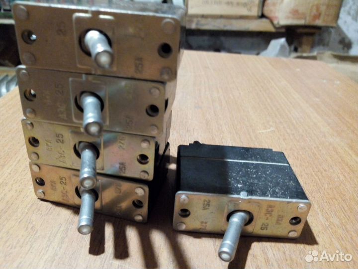 Автомат защиты сети АЗС