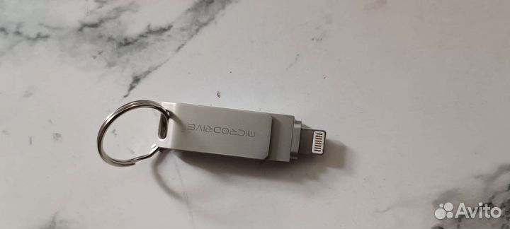 Usb флешка для iPhone 3.0