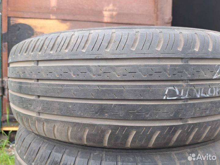 Dunlop Grandtrek ST30 225/65 R17