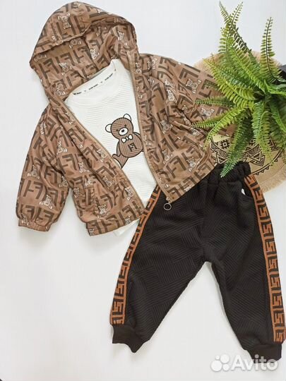 Весенний костюм на мальчика 104