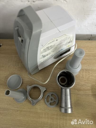 Мясорубка Bosch ProPower MFW66020