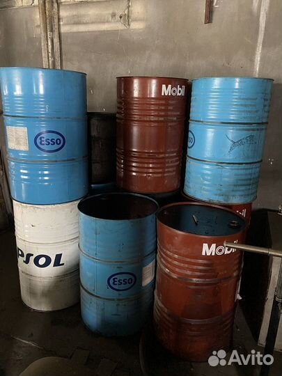 Бочки металические 200л и 50 л