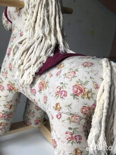 Каталка Лошадь музыкальная