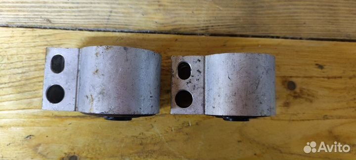 Сайлентблок переднего рычага задний для Opel