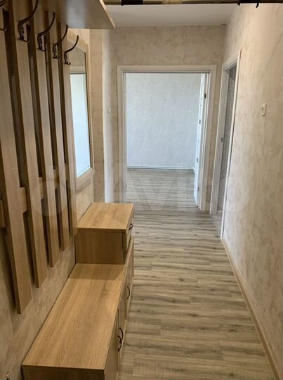 2-к. квартира, 56 м², 3/3 эт.