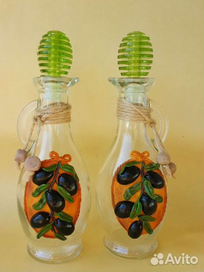 Нужный подарок) Стеклянная бутылочка под масло