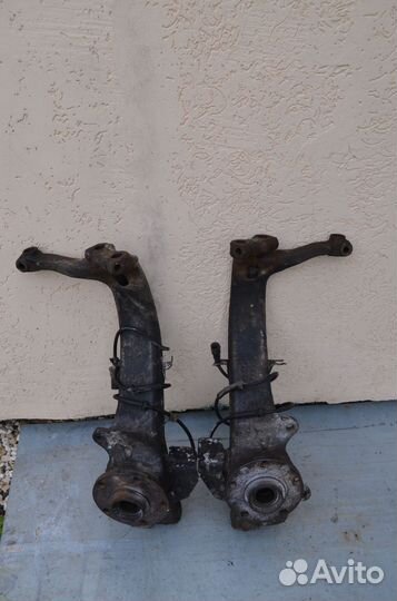Поворотный кулак audi a8 d2 дорест