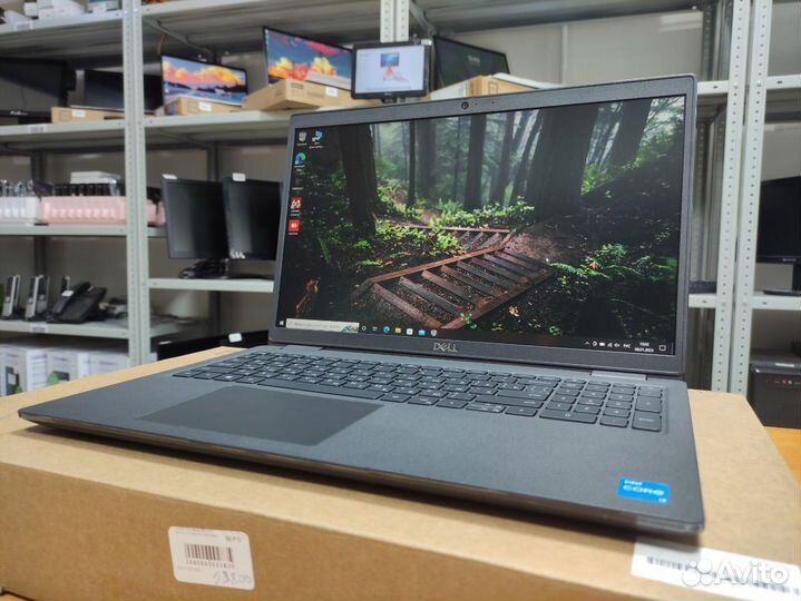 Ноутбук Dell Latitude 3520 15.6
