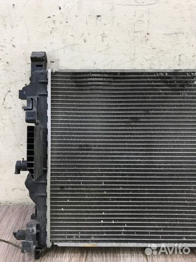 Радиатор двс Opel Astra J A18XER
