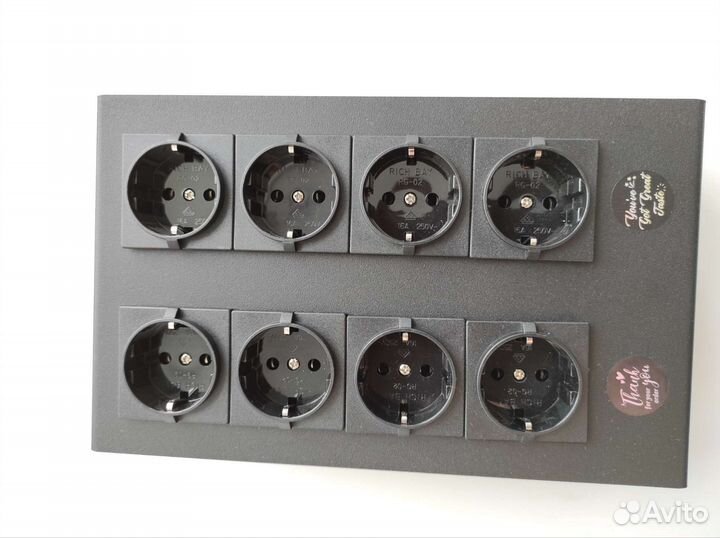 Распределитель питания от Михаила MikeCables