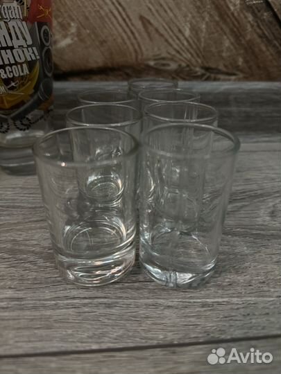 Бокалы, стаканы, стопки, рюмки
