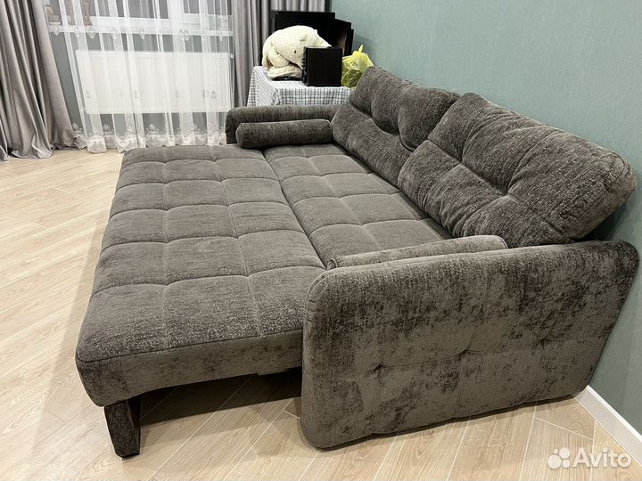 Диван мягкий