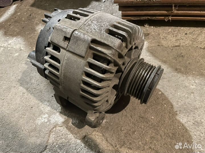Генератор 140A 06F903023C